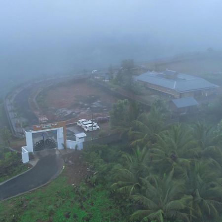 Misty Green Hills Parks & Resorts Kondotty 외부 사진